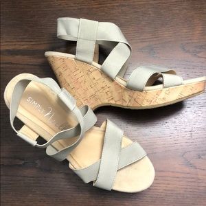 Neutral Cork Wedges